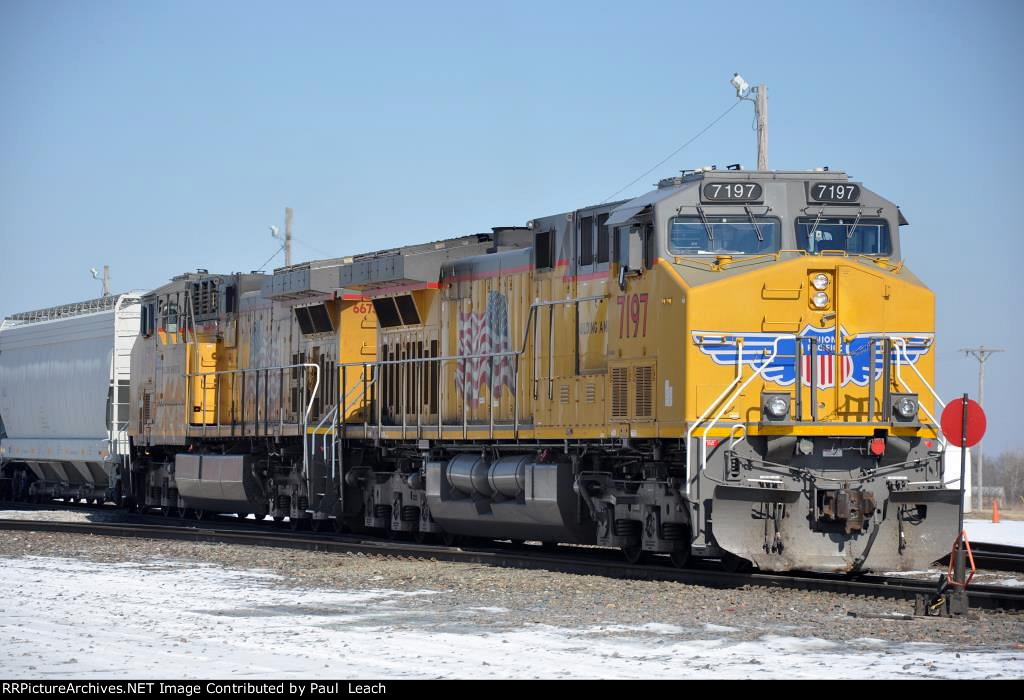 Manifest prepares to leave the yard